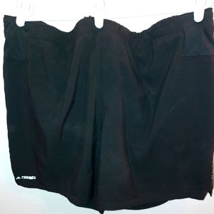Women's Adidas 2x mesh lined black workout shorts excellent used condition
